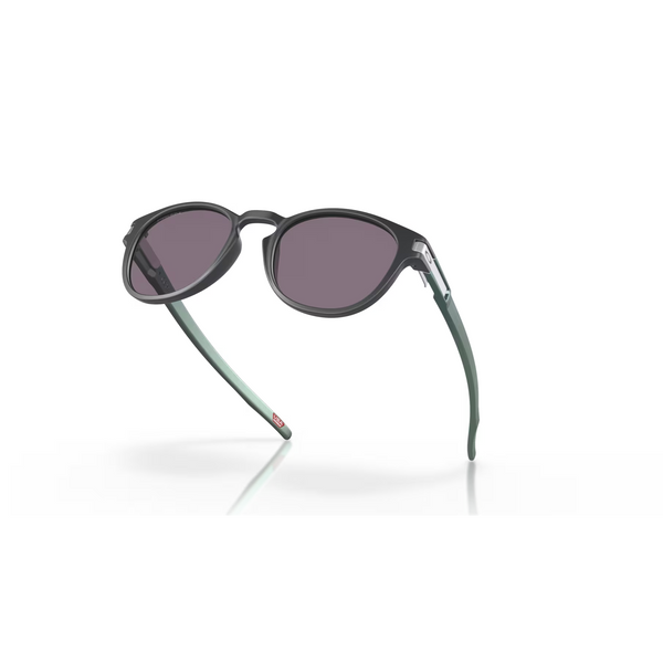 Сонцезахисні окуляри Oakley Latch Matte Carbon/Prizm Grey 2200000188014 фото