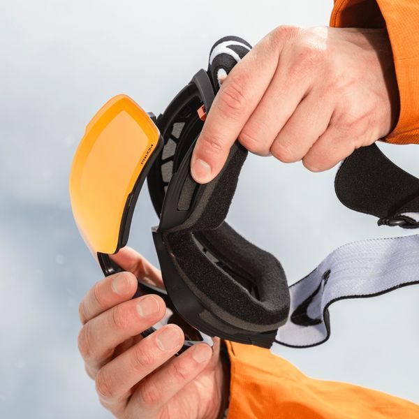 Гірськолижна маска Oakley Line Miner Pro L Matte Black/Prizm Sage Gold Iridium&Prizm Iced Iridium 0888392640598 фото